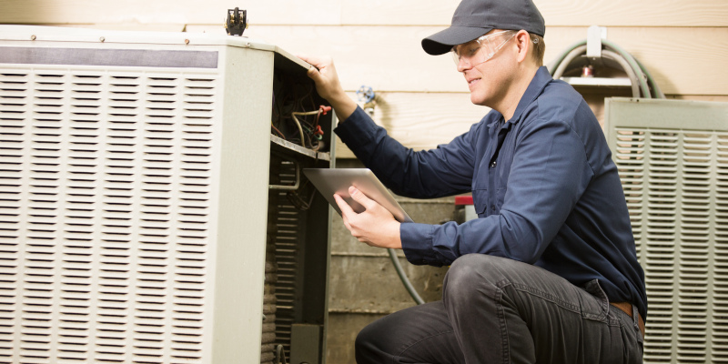 What Your Contractor Looks For During HVAC Maintenance