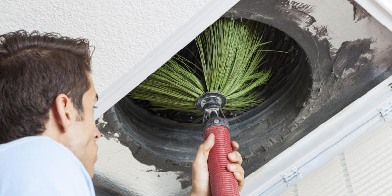 Air Duct Cleaning in Eustis, Florida